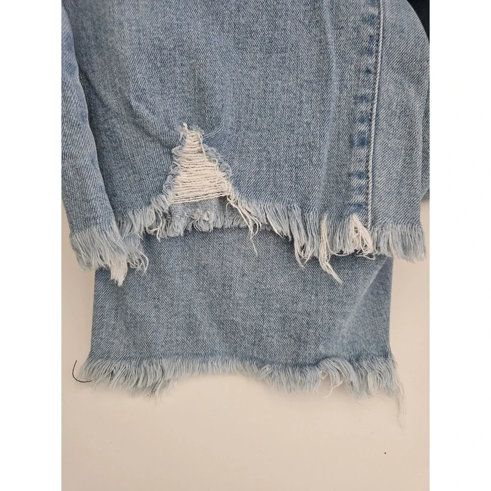 Uniqlo Jeans Womens 25 Light Wash Distressed Wide‎ Leg High Rise Raw Hem